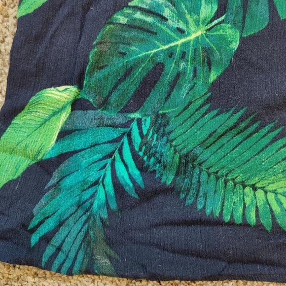 DONATED! Old navy tropical print boho top - Picture 7 of 7